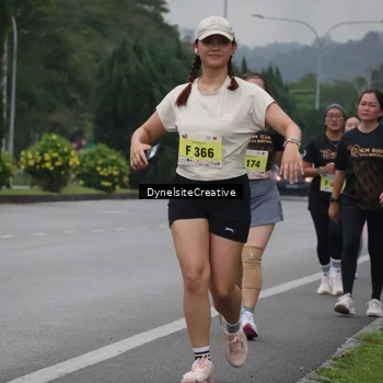 Runner Photo 8578499