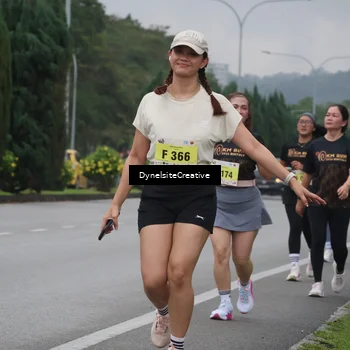 Runner Photo 8578508
