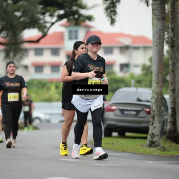 Runner Photo 8578587