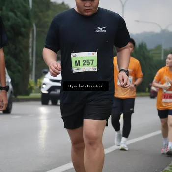 Runner Photo 8578595