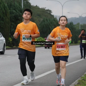 Runner Photo 8578613