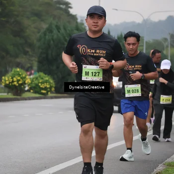 Runner Photo 8578630
