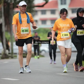 Runner Photo 8578633