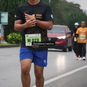 Runner Photo 8578664