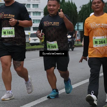 Runner Photo 8578687