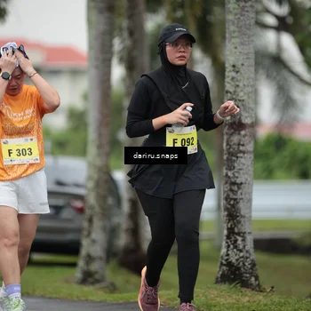 Runner Photo 8578691