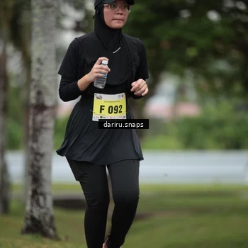 Runner Photo 8578713