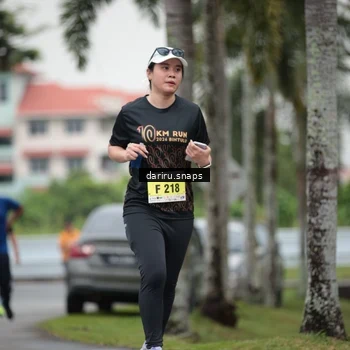 Runner Photo 8578743
