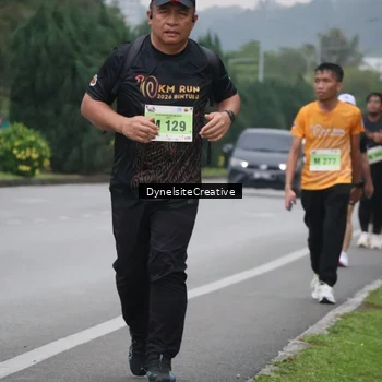 Runner Photo 8578754