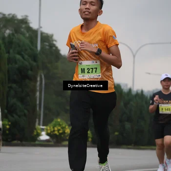 Runner Photo 8578762