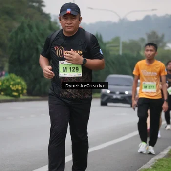 Runner Photo 8578764