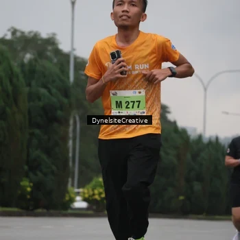 Runner Photo 8578766