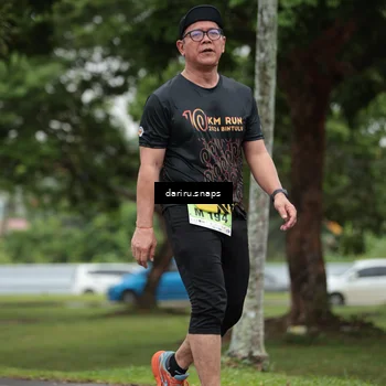 Runner Photo 8578811