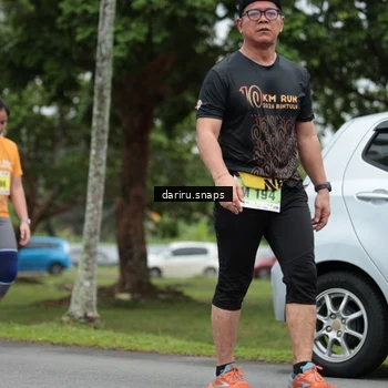 Runner Photo 8578821
