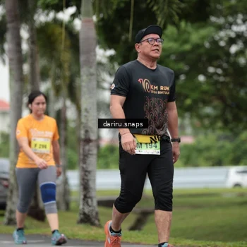 Runner Photo 8578830