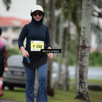 Runner Photo 8578846