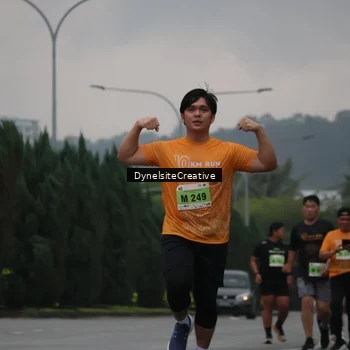 Runner Photo 8578854