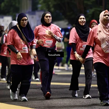 Runner Photo 8578911