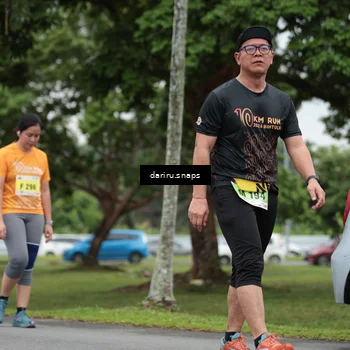Runner Photo 8578944