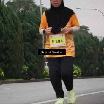 Runner Photo 8578997