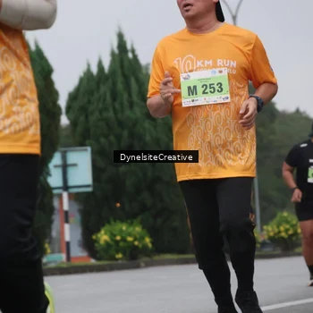 Runner Photo 8579042