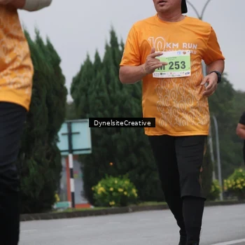 Runner Photo 8579043