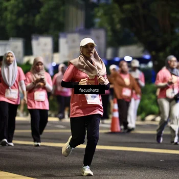 Runner Photo 8579082