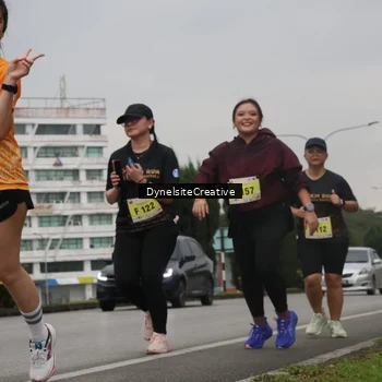 Runner Photo 8579154