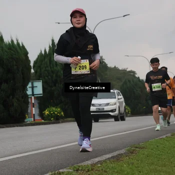 Runner Photo 8579188