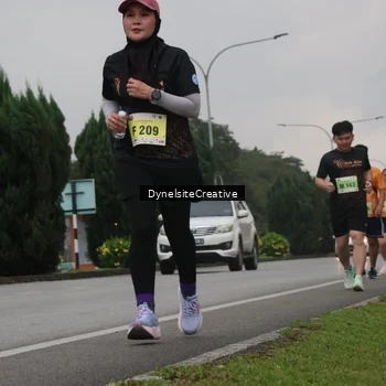 Runner Photo 8579204