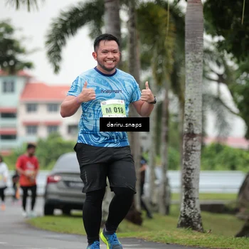 Runner Photo 8579240