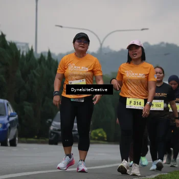 Runner Photo 8579270