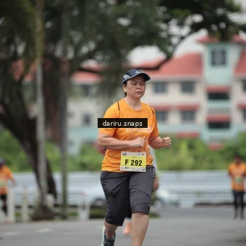 Runner Photo 8579293