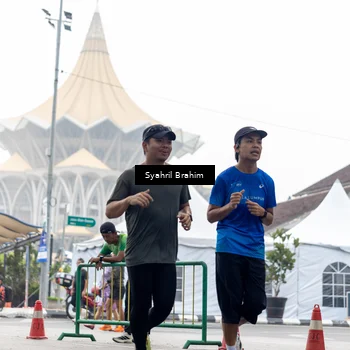 Runner Photo 8579332