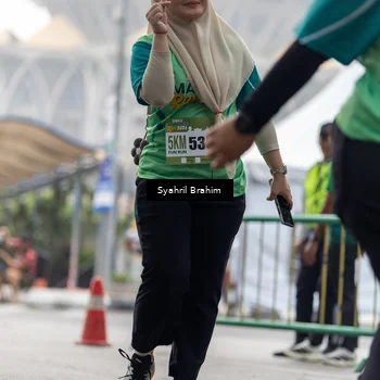 Runner Photo 8579341