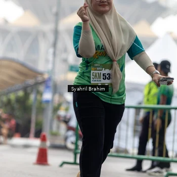 Runner Photo 8579345