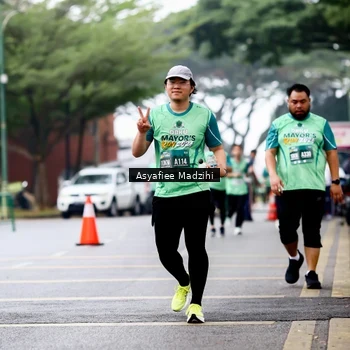 Runner Photo 8579382