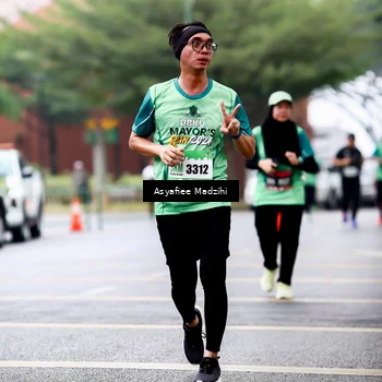 Runner Photo 8579394