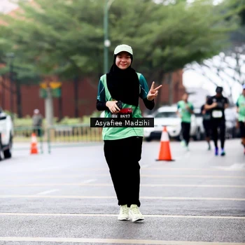Runner Photo 8579409