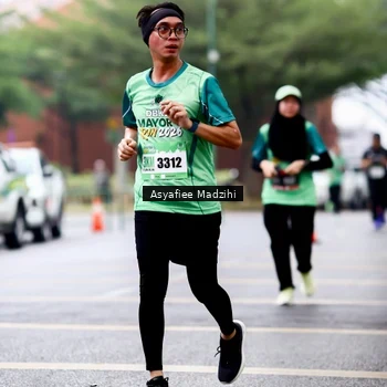 Runner Photo 8579414