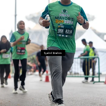 Runner Photo 8579436