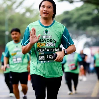 Runner Photo 8579444