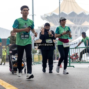 Runner Photo 8579459