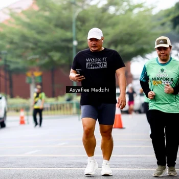 Runner Photo 8579468