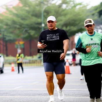 Runner Photo 8579471