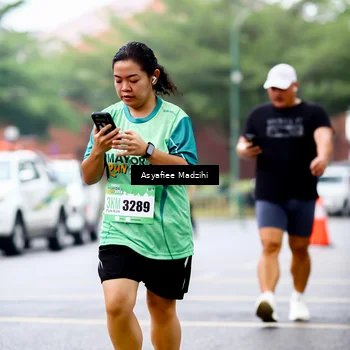 Runner Photo 8579476