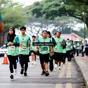 Runner Photo 8579500