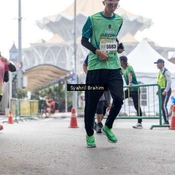 Runner Photo 8579523