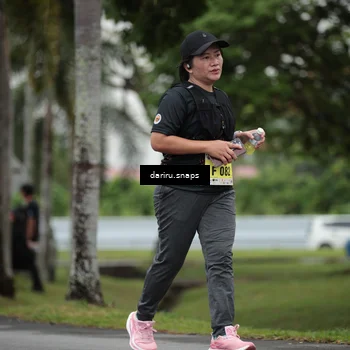 Runner Photo 8579599