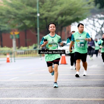 Runner Photo 8579641